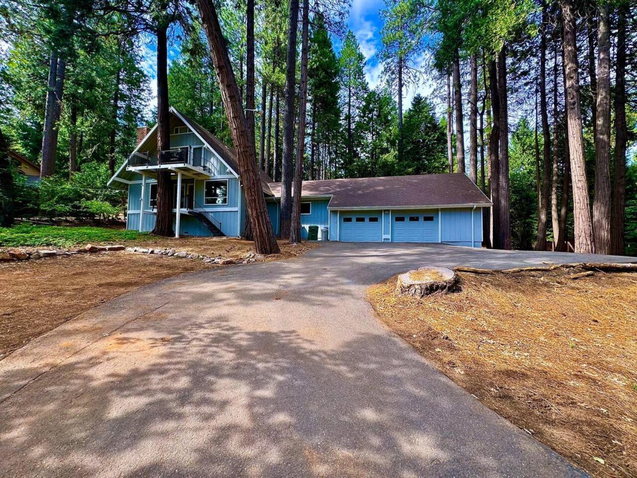 Cabin In The Trees-Game Room Pollock Pines Exteriér fotografie